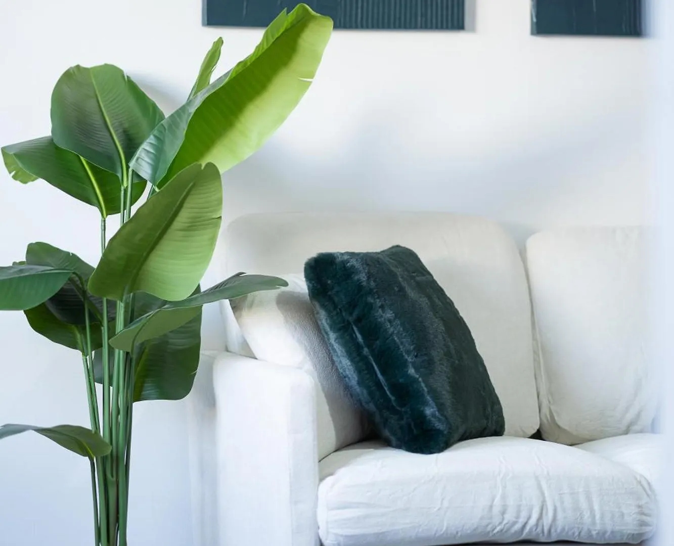 Luxury 3-Bed Townhouse With Free Parking And Central Edinburgh