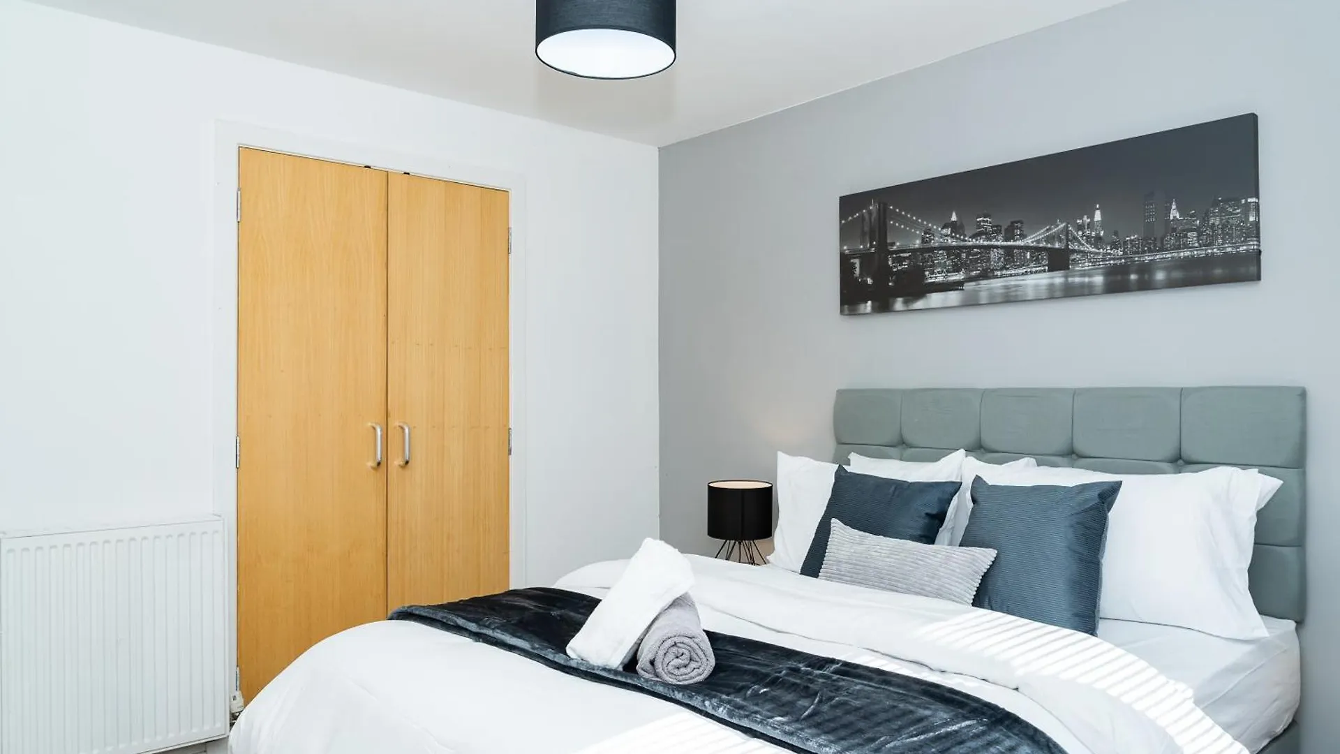 Luxury 3-Bed Townhouse With Free Parking And Central Edynburg Apartament